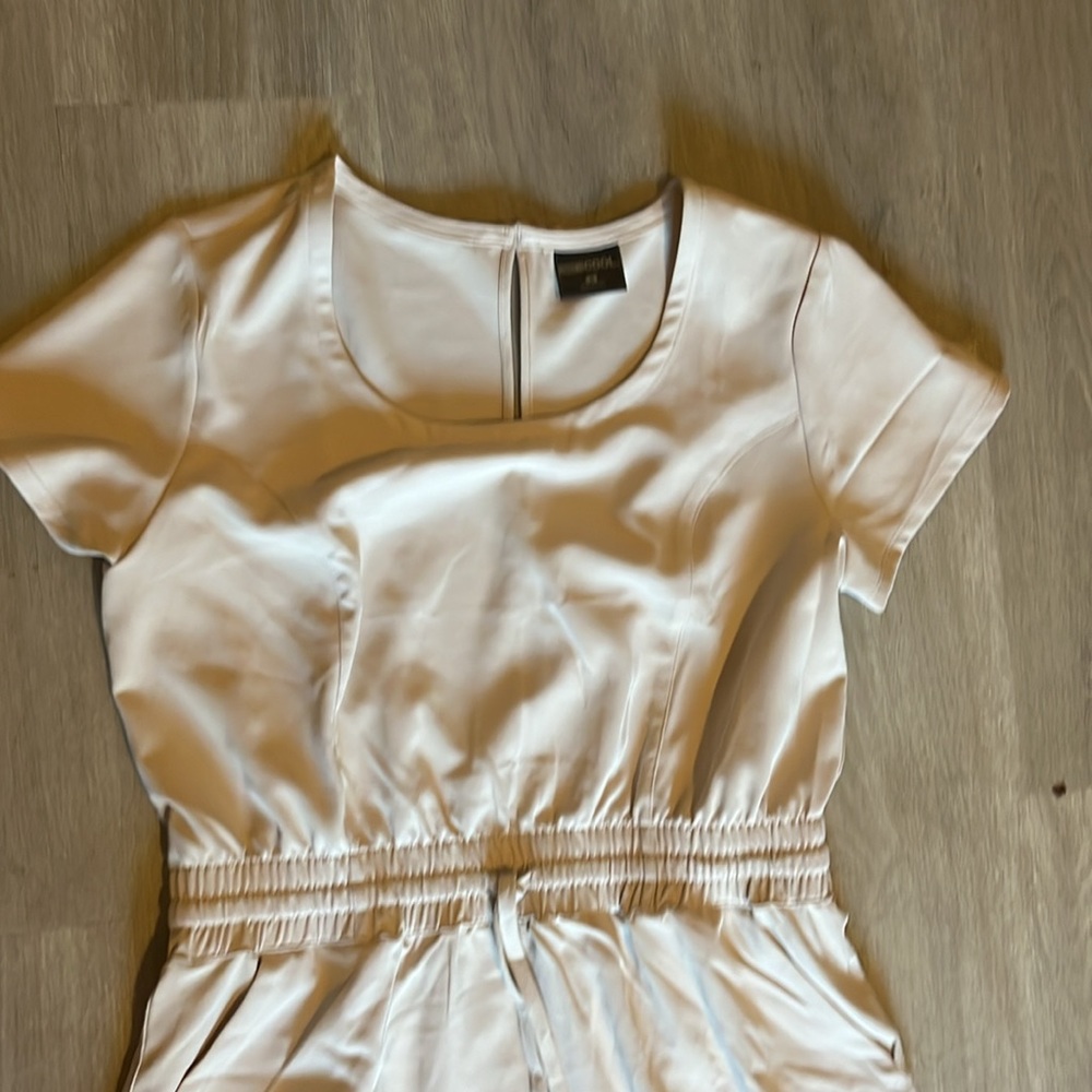 Dress - 32 degree cool - Picture 2 of 4